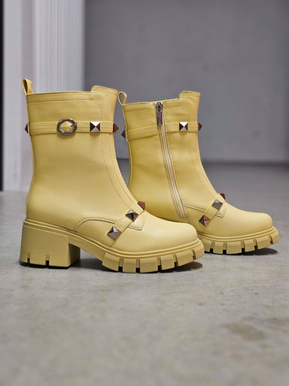 Yellow Studded Chunky Heel Ankle Boots Womens Zip Platform Combat Style